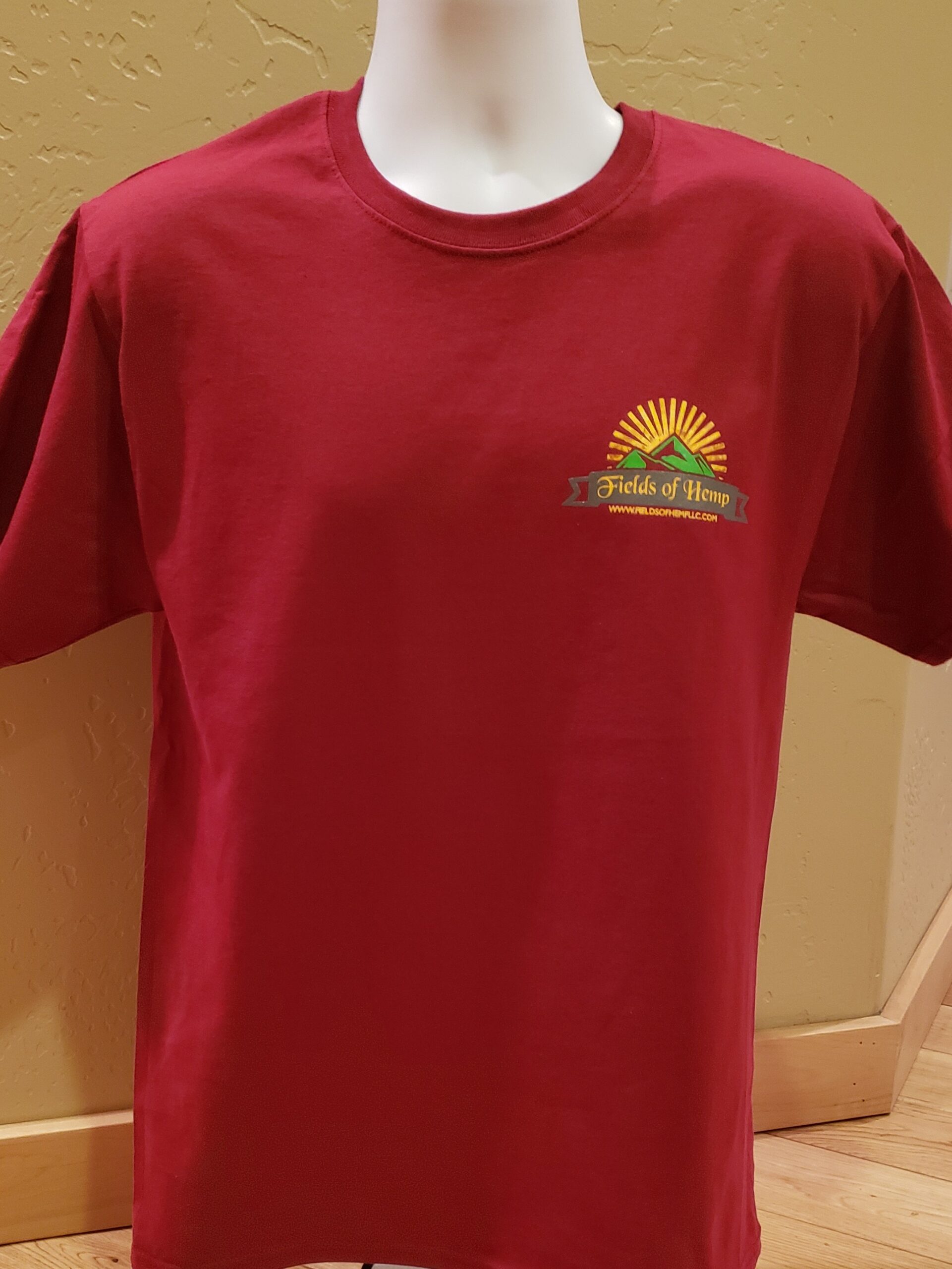 Tank Tops, T-Shirts & Hoodies - Image 3